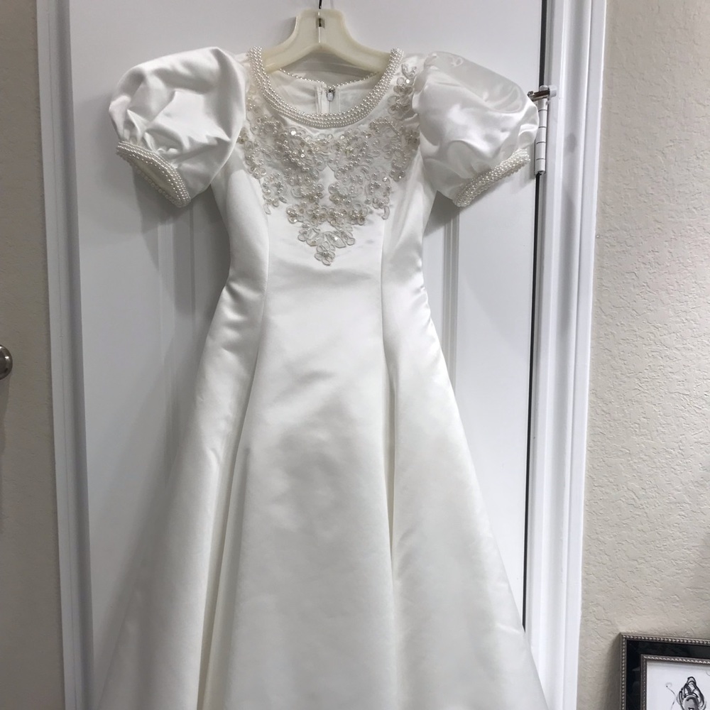 Beautiful Junior bridesmaids dress